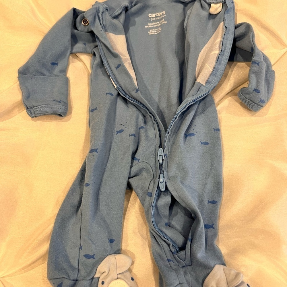 Carter's Blue Shark Footed Onesie size NB - Picture 6 of 7